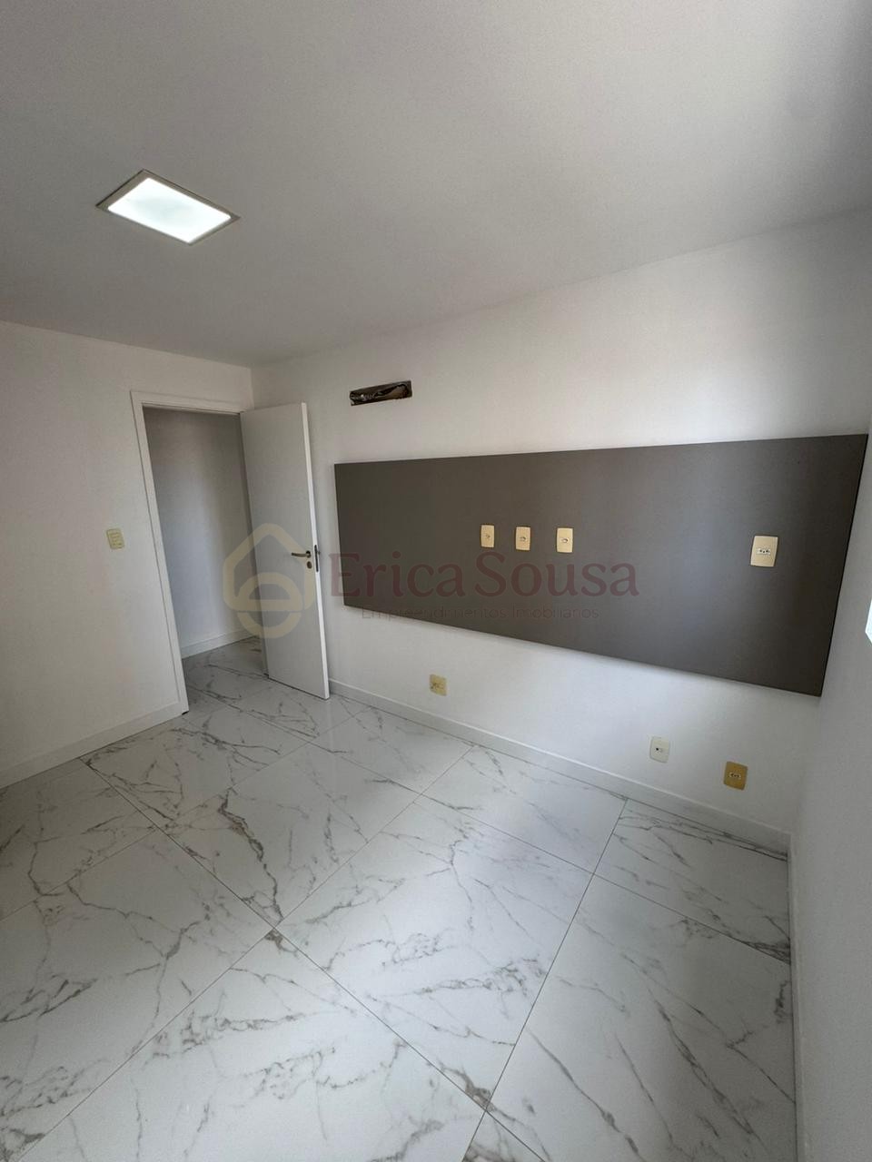 Apartamento 3 quartos para Venda no bairro Ponta D