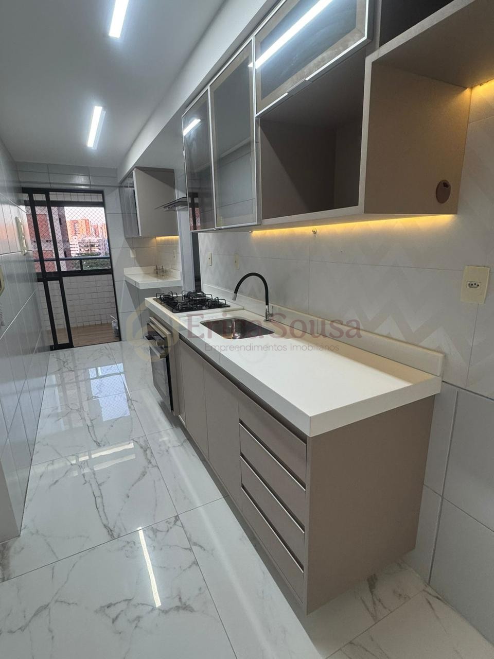 Apartamento 3 quartos para Venda no bairro Ponta D