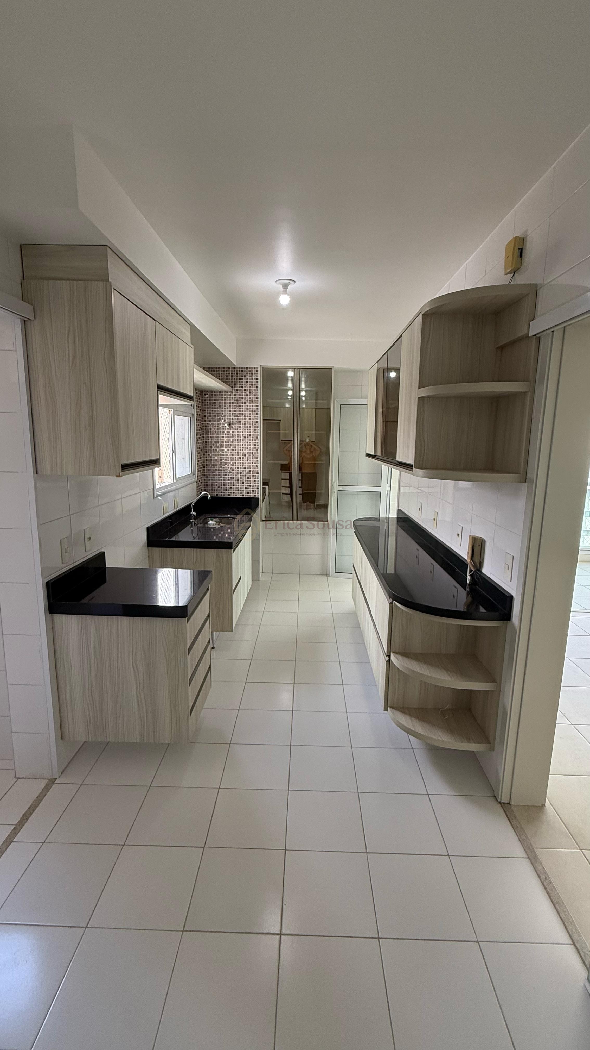 Apartamento 3 suítes para Venda no bairro Calhau em São Luís