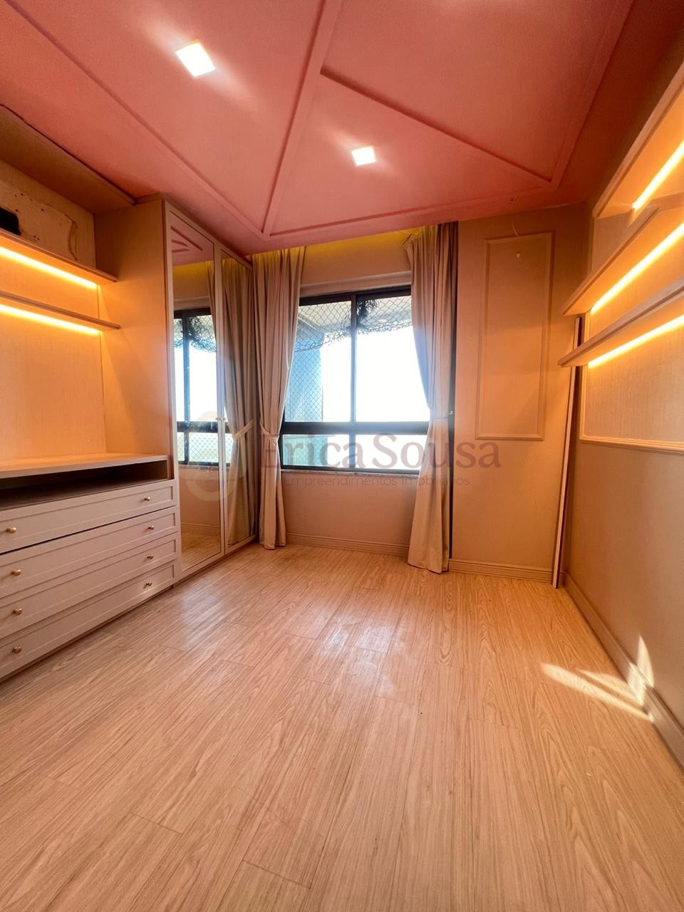 Apartamento 2 quartos para Venda no bairro Ponta D