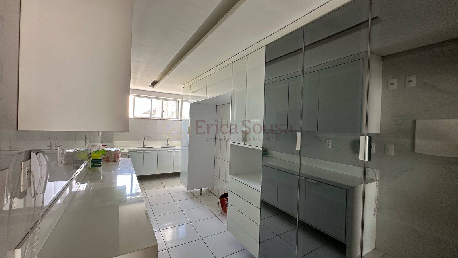 Apartamento 4 quartos para Venda no bairro Calhau em São Luís