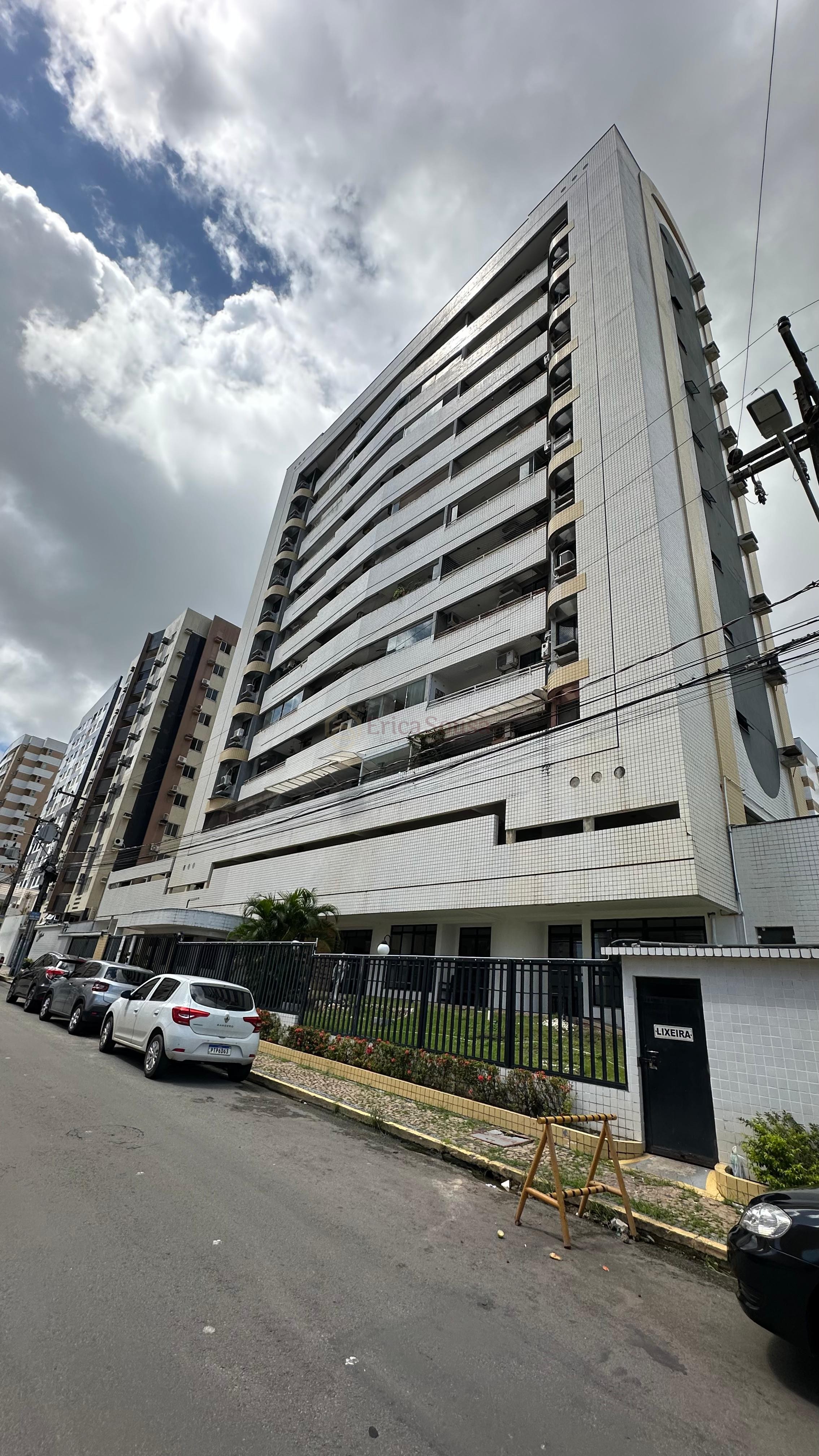 Apartamento 3 quartos para Venda no bairro Renascença em São Luís