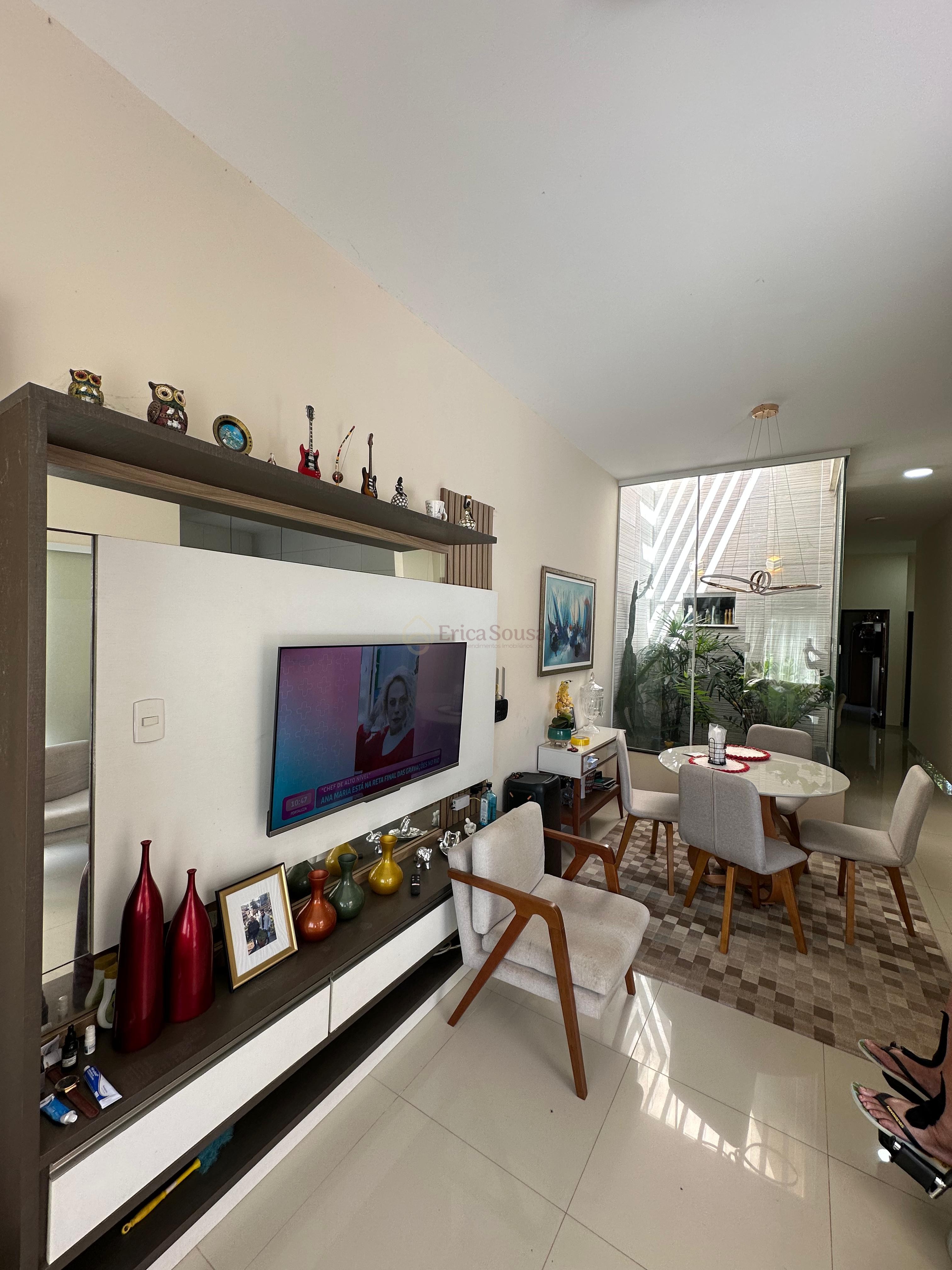 Casa 3 quartos para Venda no bairro Alto do Calhau em São Luís