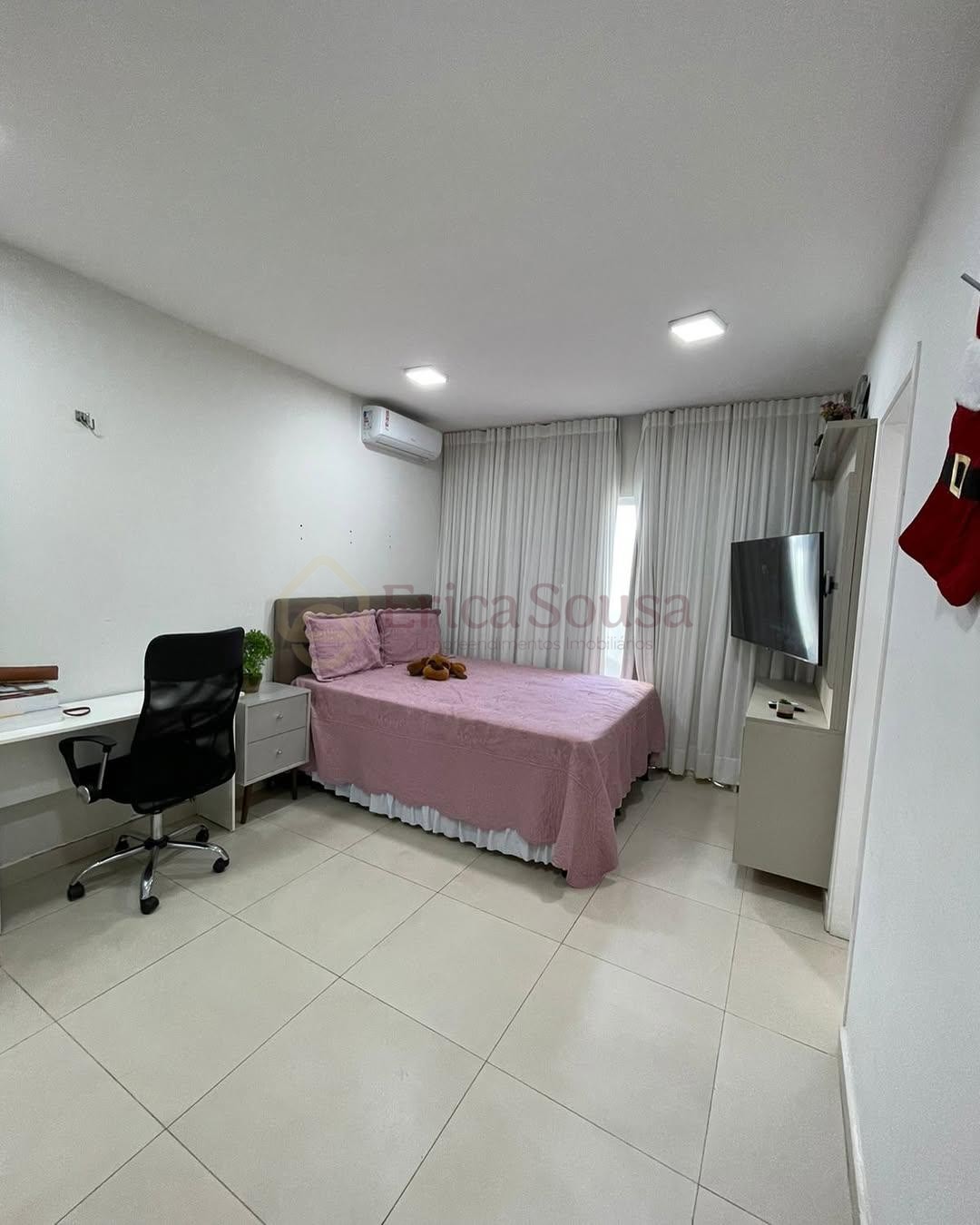 Casa 3 quartos para Venda no bairro Alto do Calhau em São Luís