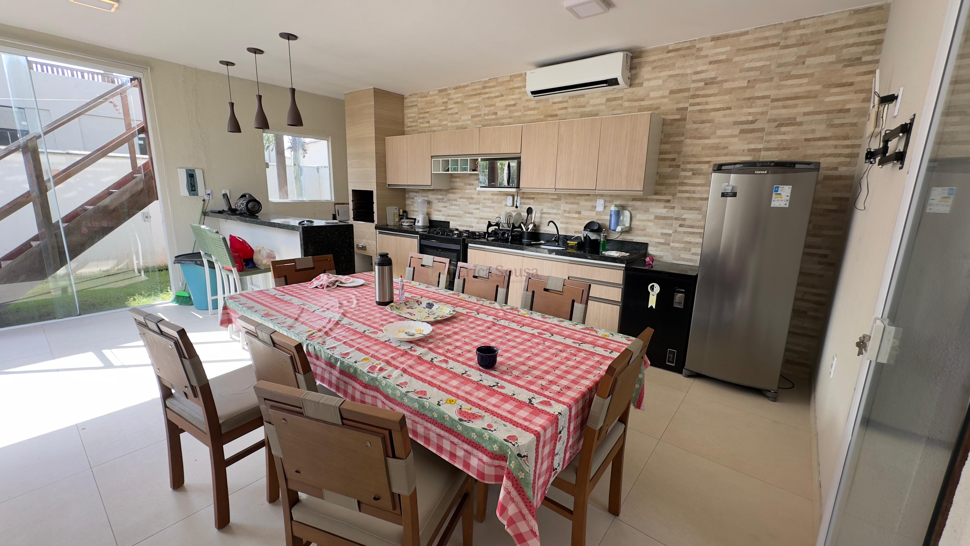 Casa 3 suítes para Venda no bairro Olhos d