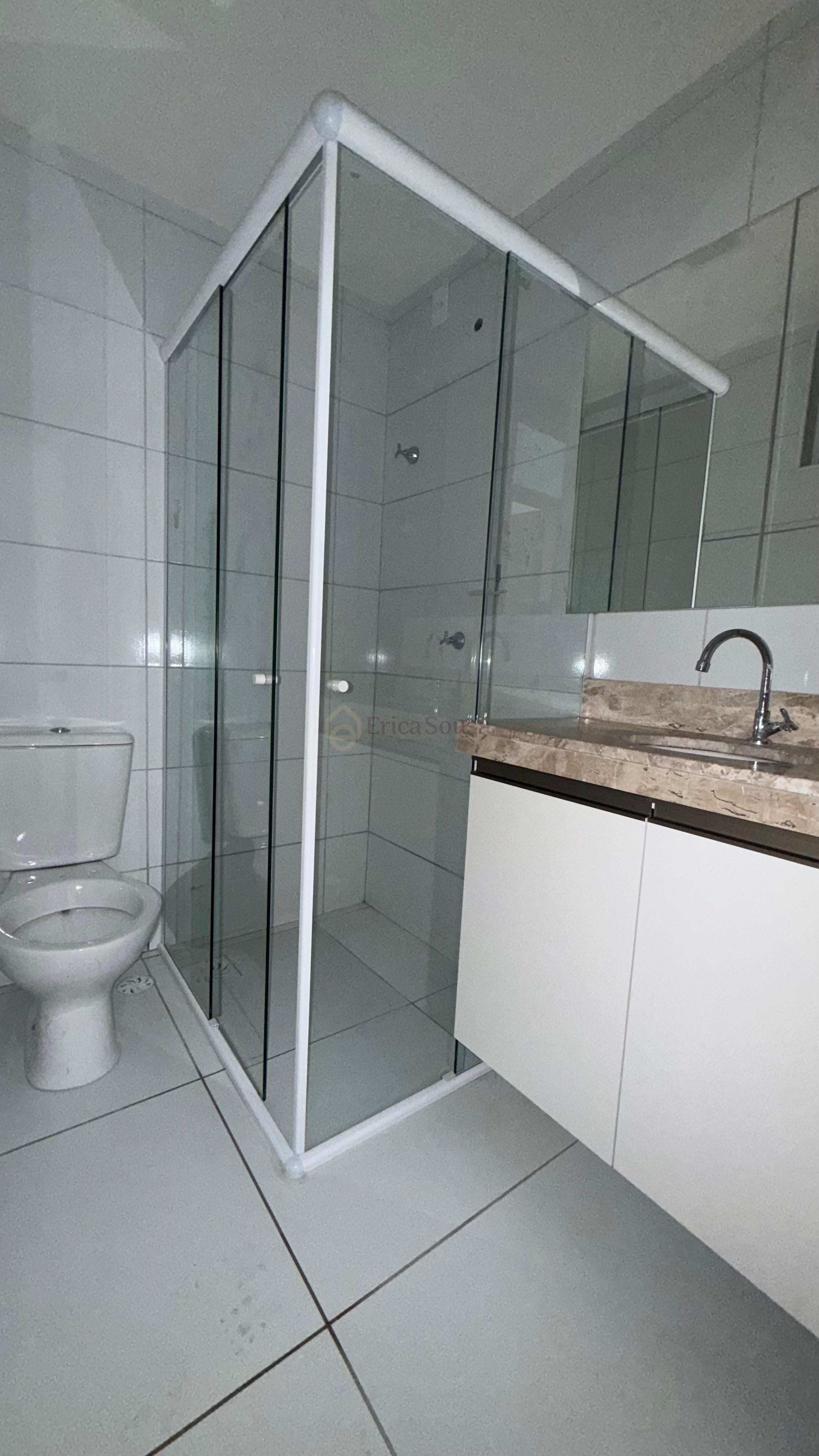 Apartamento 3 quartos para Locação Anual no bairro Calhau em São Luís