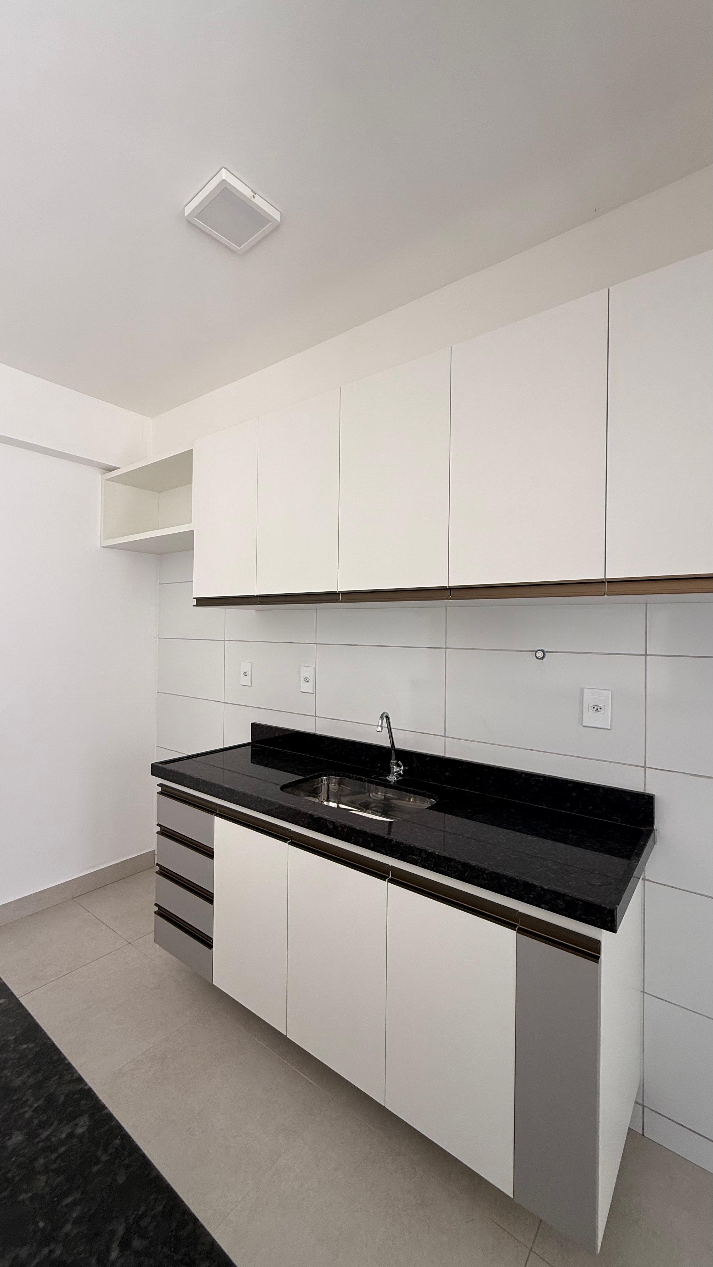 Apartamento 3 quartos para Locação Anual no bairro Calhau em São Luís