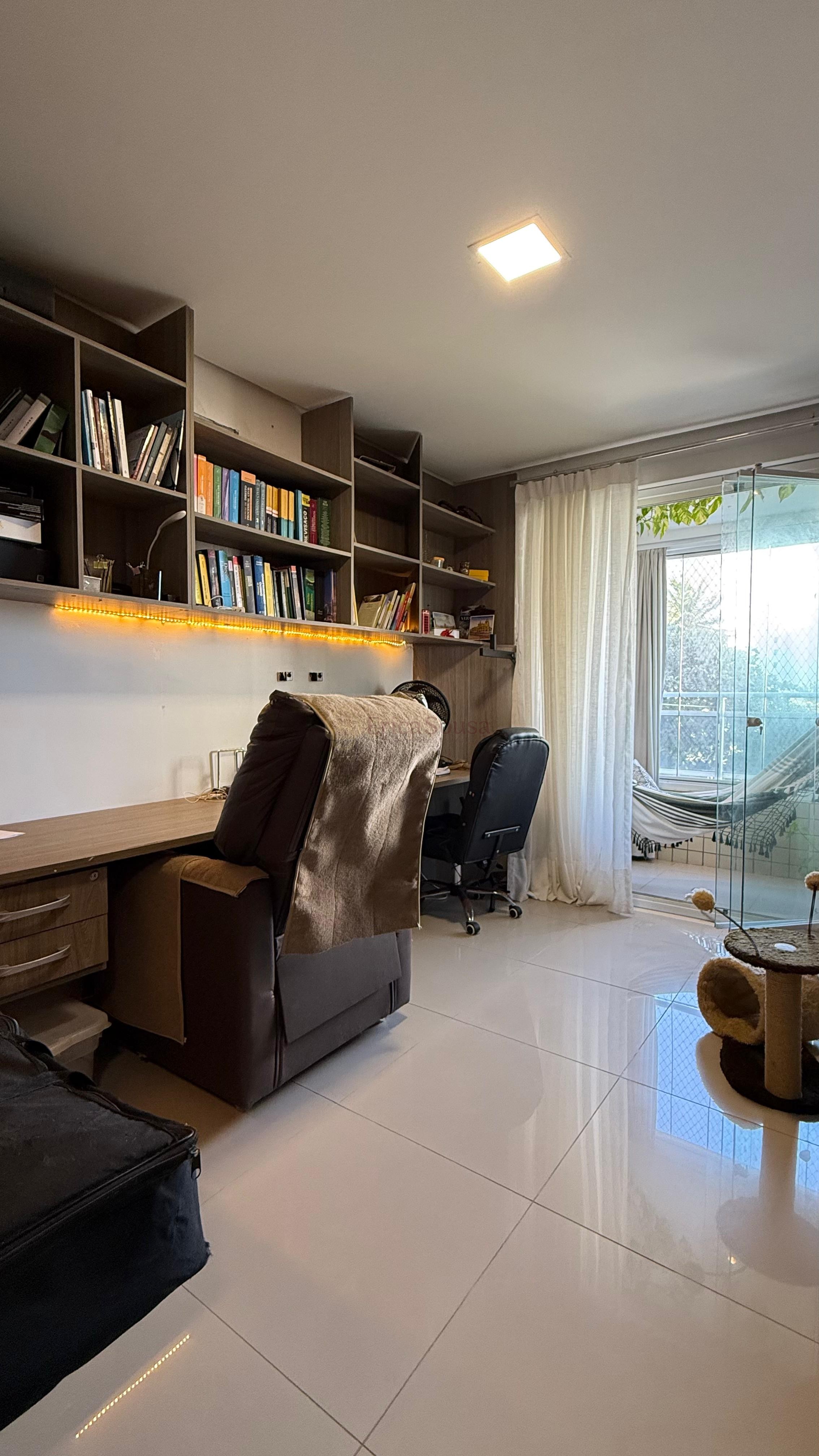 Apartamento 3 suítes para Venda no bairro Ponta do Farol em São Luís